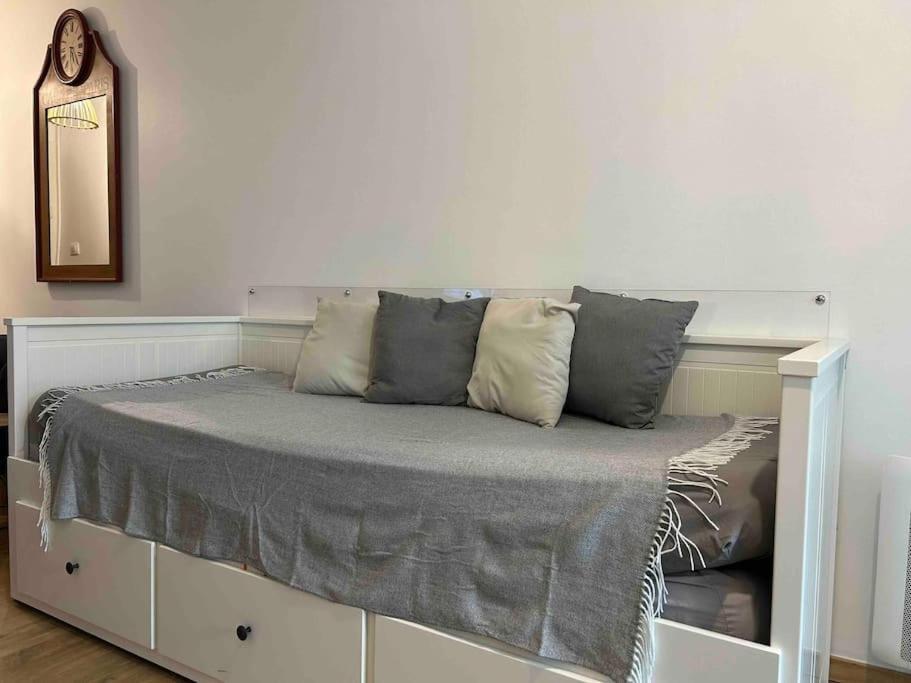 Location Studio, Lyon-La Mulatiere Екстер'єр фото